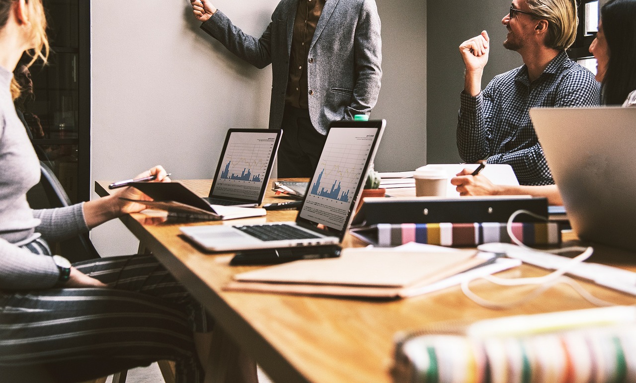 What Great Business Leaders Do Differently